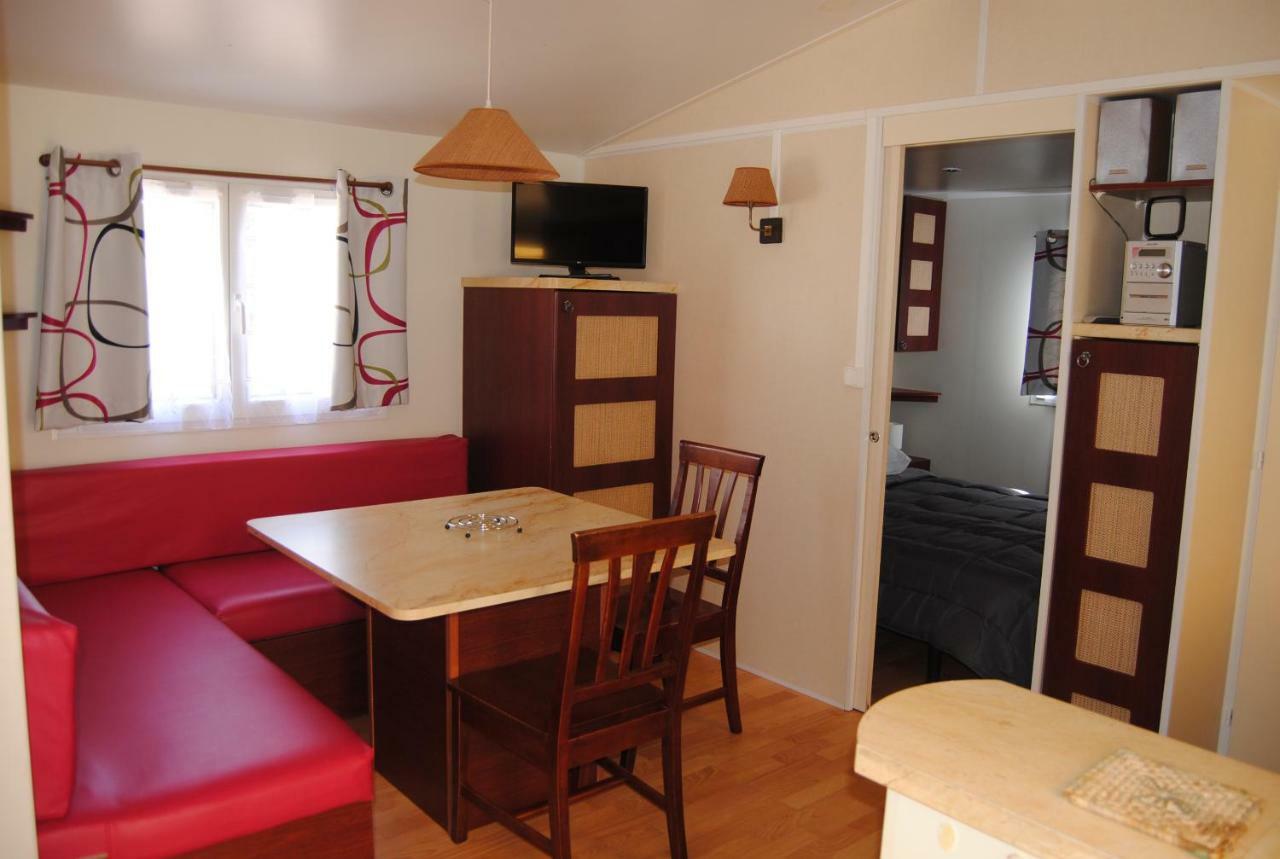 Mobilhome 3 Chambres Veyrignac Exterior foto